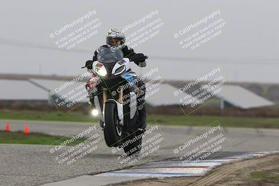 media/Nov-29-2025-TrackDaz (Sat) [[10ae2d9bce]]/A Group/Session 4 (Wheelie Bump)/